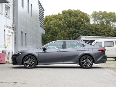 Toyota Camry 2025 Hybrid 2.0HXS Hybrid Vehicle China Export