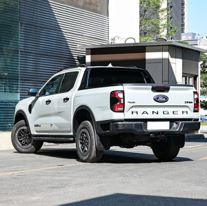 Ford Ranger 2025 Sand Fox Special Edition Gasoline car China car export