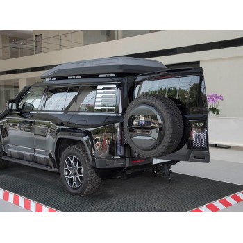 BYD Yangwang U8 2024 large off-road SUV Range-extended vehicles China export