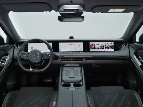 VOYAH FREE Hybrid SUV Maximum Power 360 Professional Used Car Exporter in China