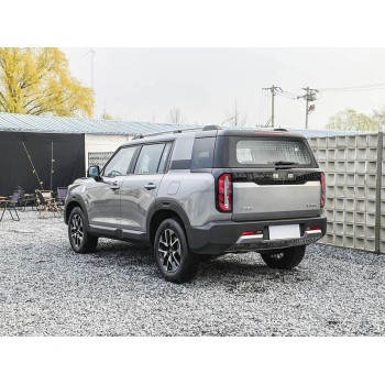 Yitongda export used vehicle Beijing BJ30 Used hybrid vehicle from China