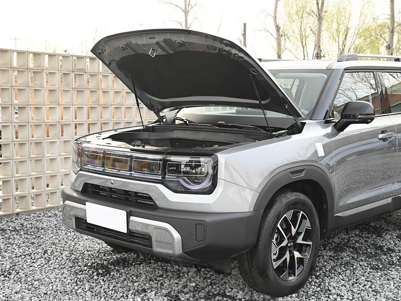 Used vehicle SUV