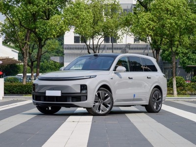 Large SUV Li Ideal L9 2025 Electric Vehicle China Vehicle Export