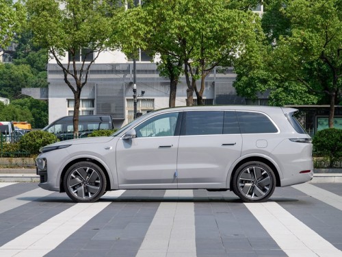 Large SUV Li Ideal L9 2025 Electric Vehicle China Vehicle Export