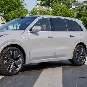 Large SUV Li Ideal L9 2025 Electric Vehicle China Vehicle Export