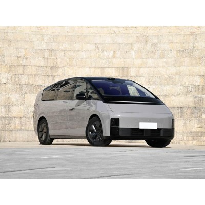 Ideal MEGA Electric Vehicle 2025 Model Yitongda China Professional Used Car Exporter