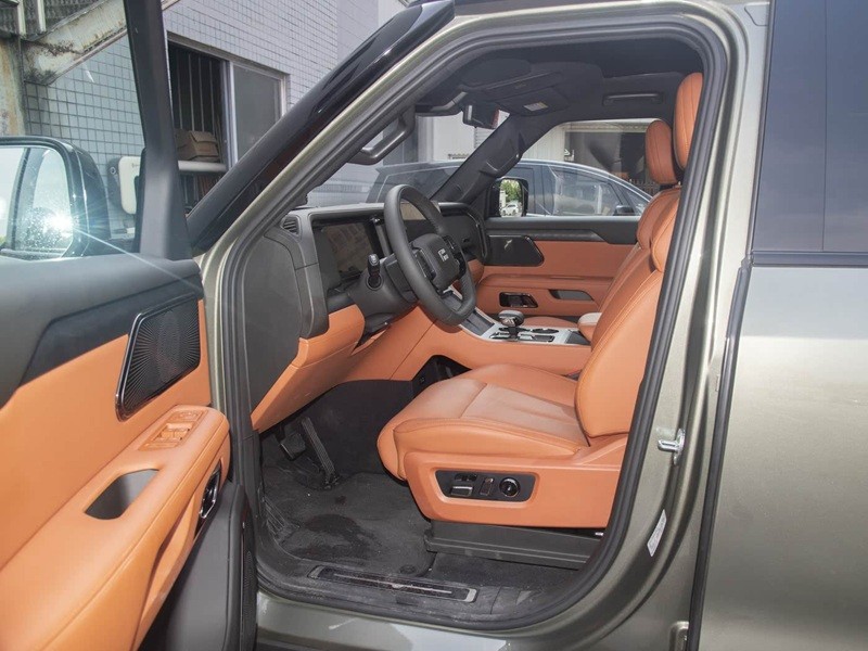 Jishi 01 used vehicle