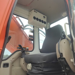 Doosan excavator DH225LC-9 China second-hand excavator export