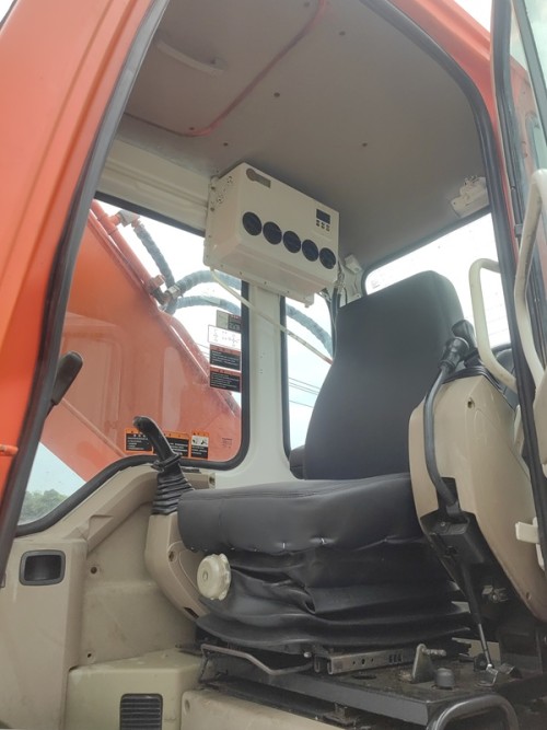 Doosan excavator DH225LC-9 China second-hand excavator export