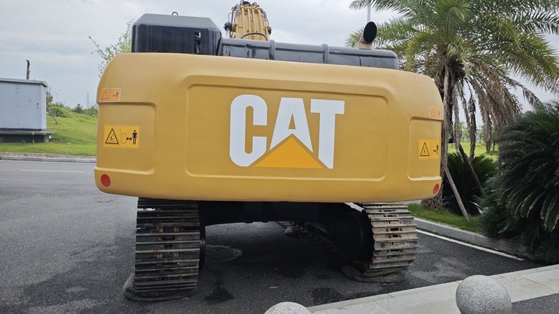 Quality used excavators