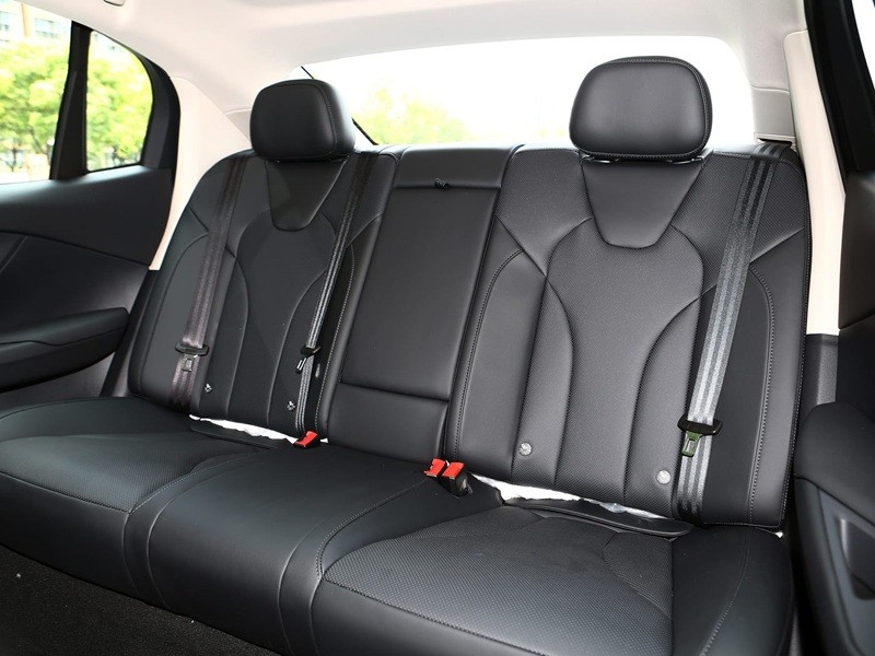 Hongqi E-QM5 Electric Vehicle