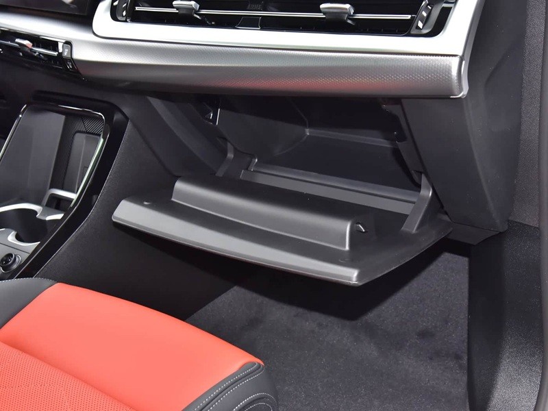 2024 BMW X1