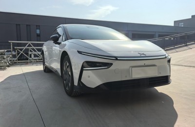 Selling a high-quality used electric vehicle - XPeng P7 Long Range Max