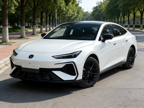 Changan UNI-V 2025 1.5T - High-value used car for sale.