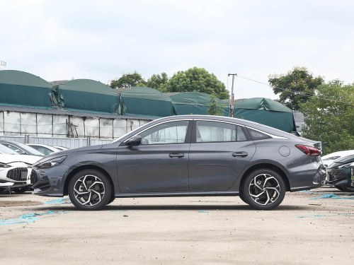 2026 MG5 300TGI Global Flagship Edition - Yitongda China Automotive Export