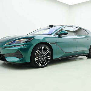 Denza Z9 Plug-in Hybrid New Car Direct Sale - Yitongda Vehicle Export