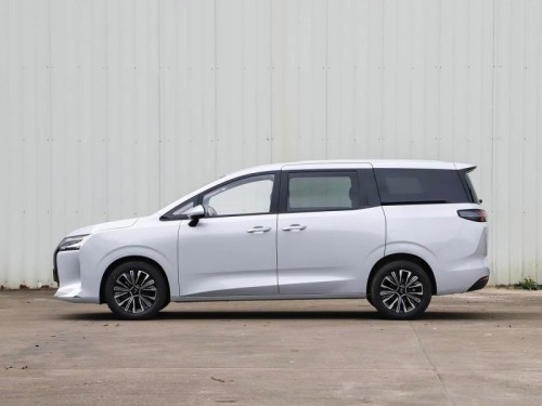 Wuling Starlight 730 2026 1.5T CVT Premium 7-Seater MPV from China | Yitongda Auto Export