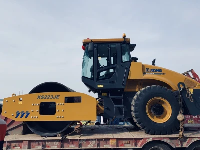 XCMG XS223JE single steel wheel vibratory roller high efficiency energy saving roller
