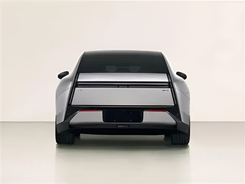 New Xpeng P7 Electric Vehicle Launched
