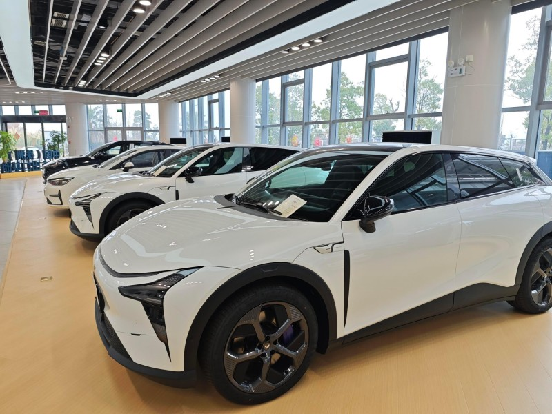 China (Zhuzhou) Used Car Export Base