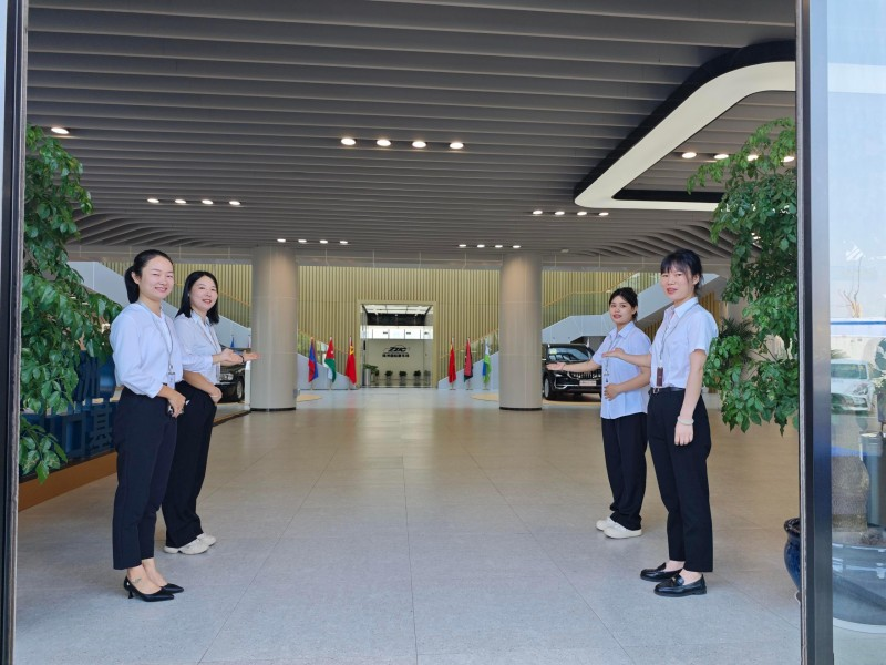 China (Zhuzhou) Used Car Export Base