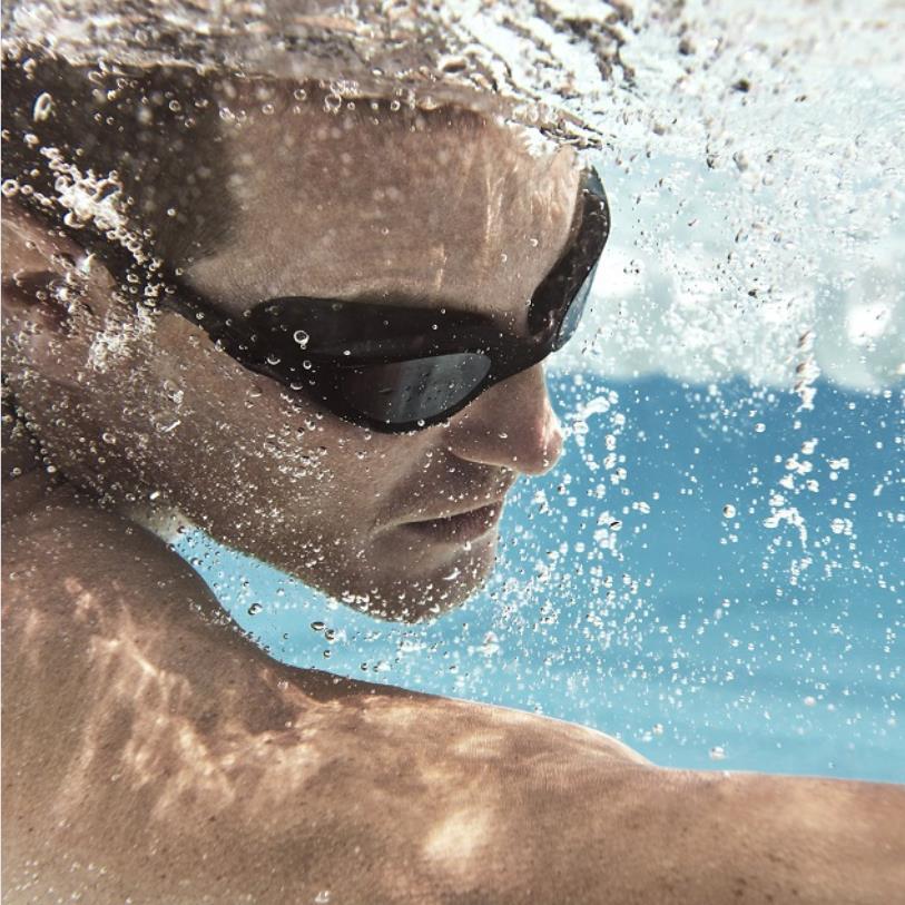 How to Wear Swimming Goggles?