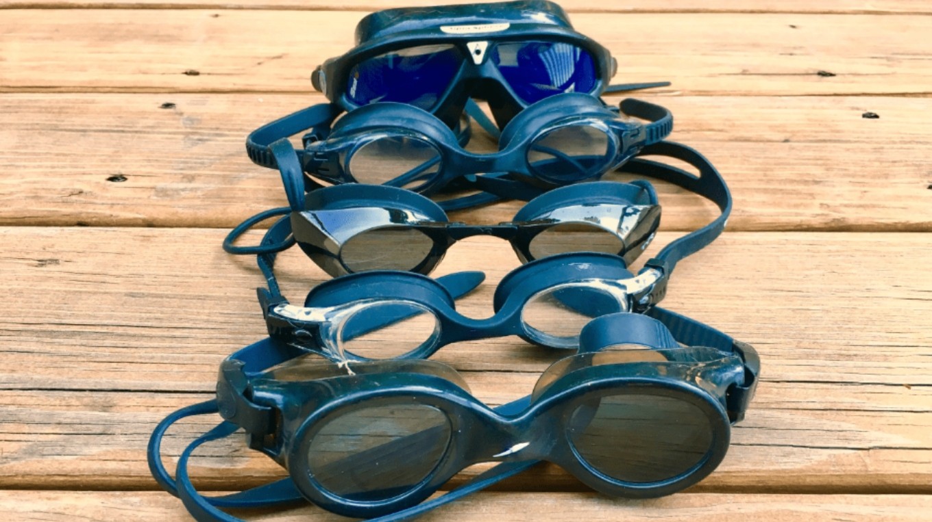  Swimming Goggles