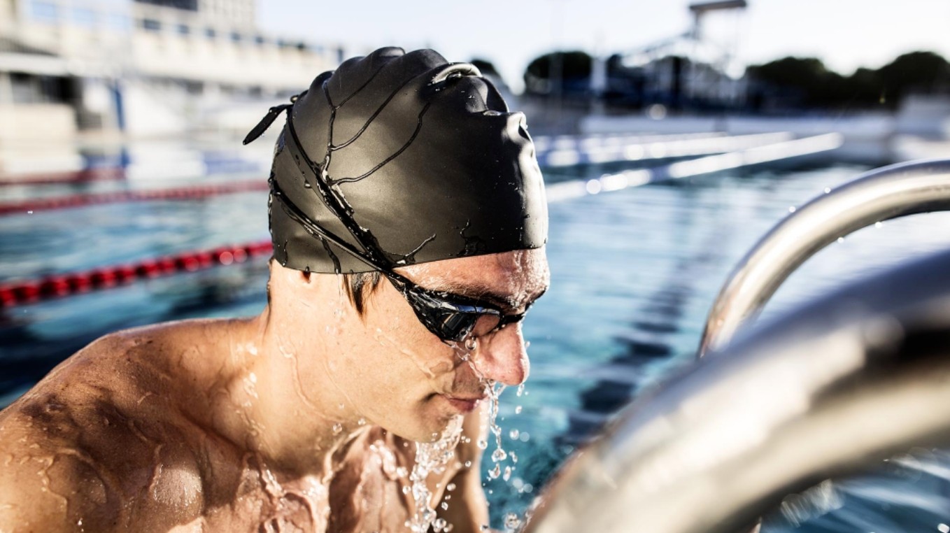 swim cap