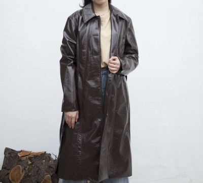 Fashional Damen Langer Veganer Ledermantel | Kundenspezifischer Hersteller von Veganen Ledermänteln