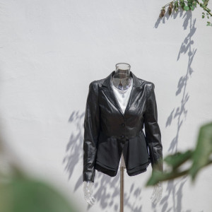 Blazer de cuero genuino personalizado para mujer | Falda negra de manga larga estilo Slim | damas de moda