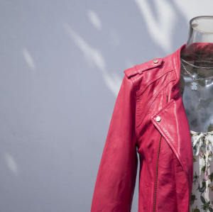 Veste de motard en cuir pour femme personnalisée Biker en cuir souple véritable | Veste de moto rose pour femme