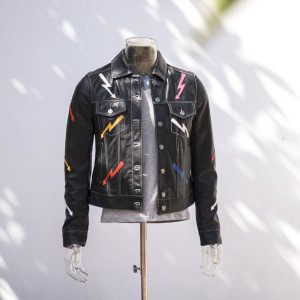 Giacca da motociclista nera personalizzata da donna | Applicazione ricamo | Ultimo produttore di giacche da motociclista di design