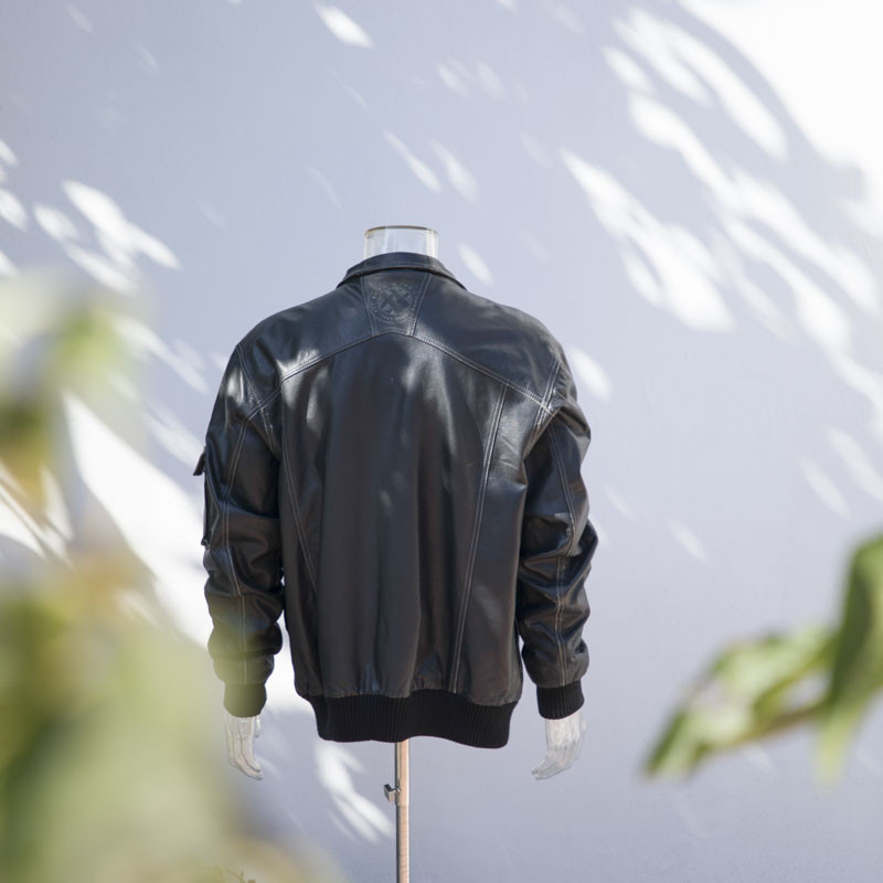 What is the MOQ of custom leather jackets?