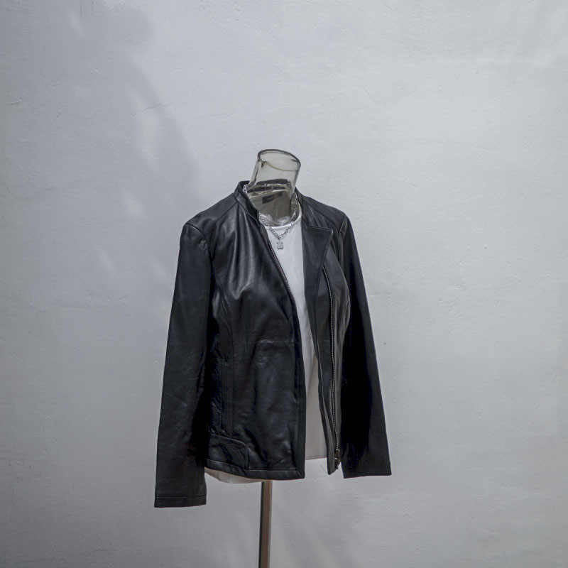 women's leather blazer black