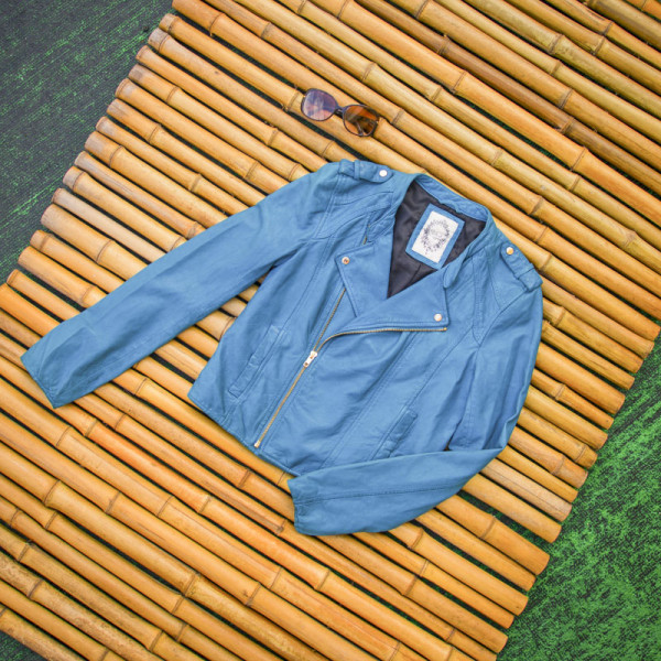 Giacca da motociclista in pelle blu da donna corta di vendita calda|Produttore di giacche in pelle di alta qualità