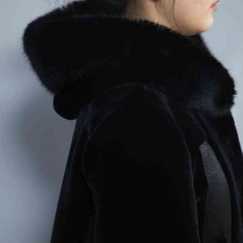 Hot Selling Women Long Faux Fur Coat| Customized Design Women Faux Fur Jacket Manufacturer