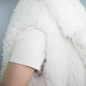 Chaleco de piel sintética para mujer a la moda | Fabricante popular de la chaqueta de piel sintética de las mujeres del diseño