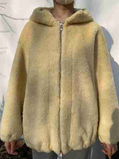 Abrigo de peluche directo de fábrica para mujer | Abrigo de peluche con capucha de invierno para mujer | Fabricante de chaqueta de peluche de último diseño para mujer