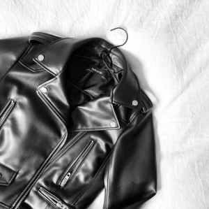 DANKE Custom Sheepskin Leather Baseball Jacket | OEM Embroidery Varsity Style