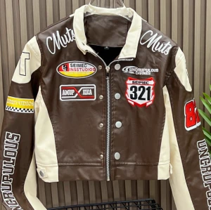 Chaqueta corta de cuero estilo biker vintage personalizada para mujer, estilo hip hop, estilo bombardero de PU.