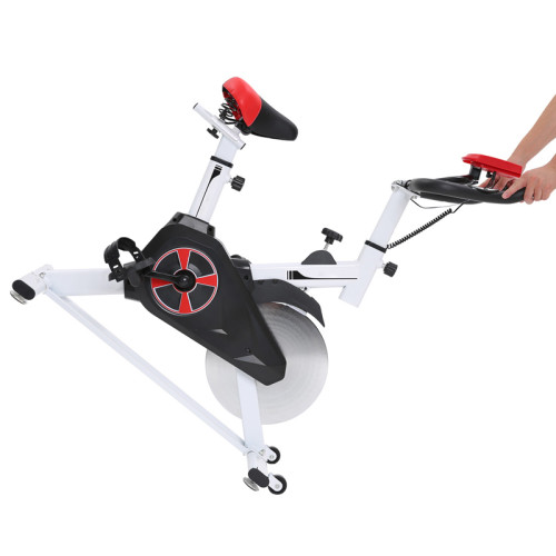 Gimnasio y equipo de fitness bicicletas de spinning life fitness