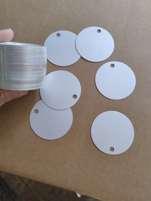 Etiquetas de aluminio para válvulas redondas en blanco | Etiquetas de aluminio para llaves | Litalock Manufacturing