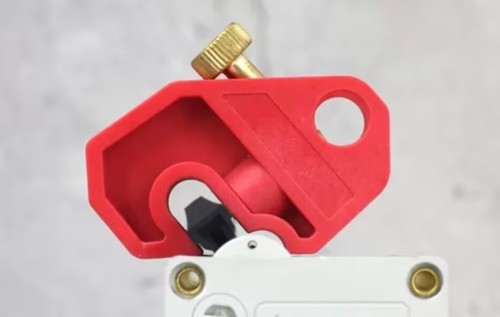 Miniature Circuit Breaker Lockout with fixed handle| Professional MCB Lockout Factory| Lita Lock OEM Manufacturing