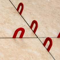 Tile Horseshoe Shim 8119-1U | Sturdy and Reliable | Suitable for Tile Leveling