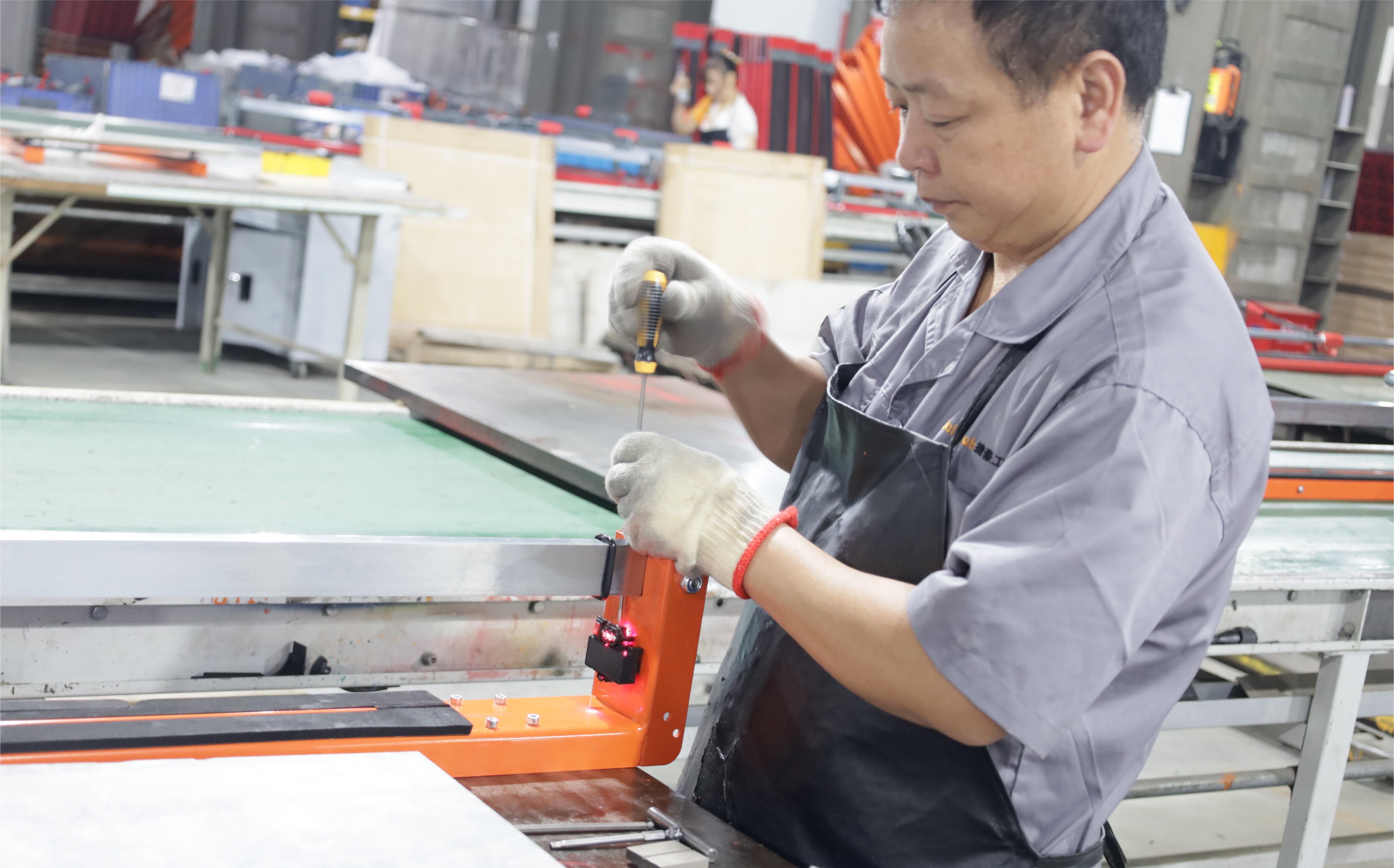 5 Expert Secrets to Extend the Lifespan of Your Manual Tile Cutter