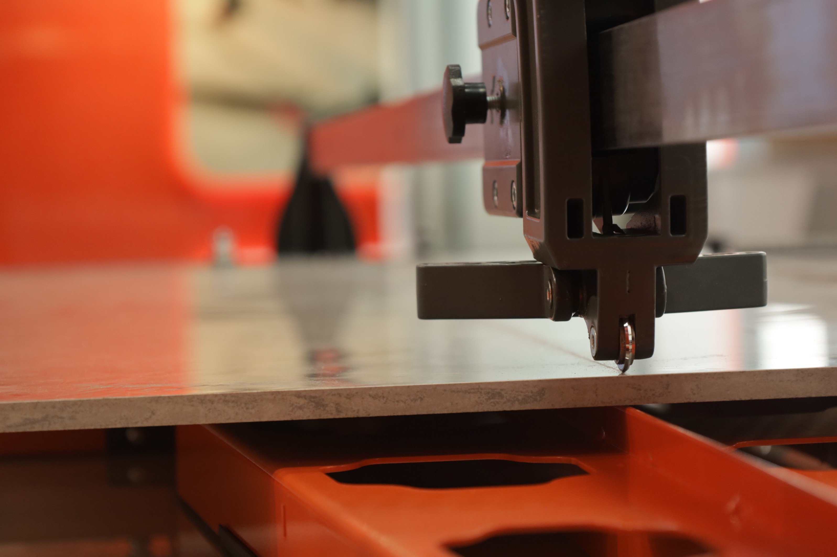 Custom Cutting Made Easy: Innovations in Tile Cutting Accessories