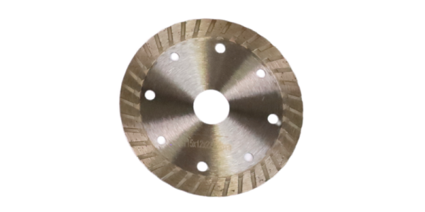 TOO-07 4.5英寸分段式金刚石锯片 115x10x22.23毫米 干湿两用，适用于混凝土、砖块、砌块、路面砖、屋顶瓦片等材料的切割 批发经销商