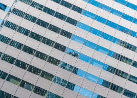 Curtain wall dry-hang facade system with thick porcelain panels
