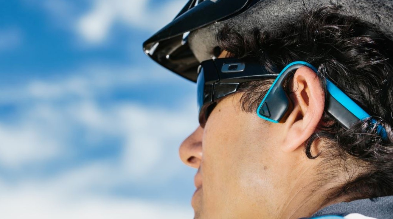 bone-conduction headphones