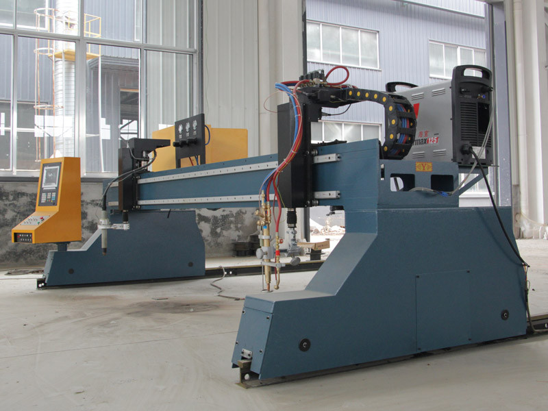 CNC Gantry Cutting Machine